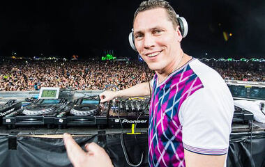 tiesto1_c_01