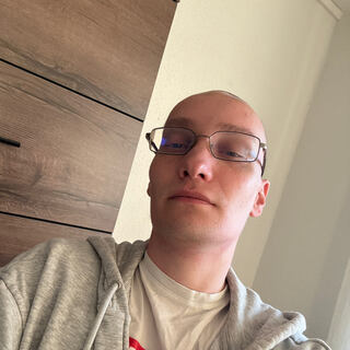Tom